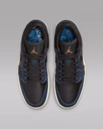 Air Jordan 1 Low SE - Image 4