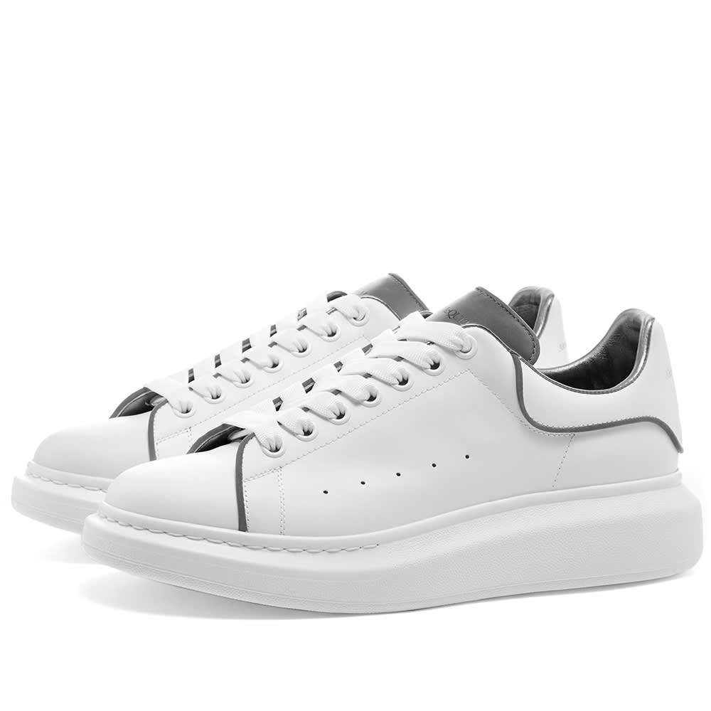 11-03-2019_alexandermcqueen_3mdetailoversizedsneaker_whitesilver_561123whtqk-9071_mo_1 ALEXANDER MCQUEEN WHITE GREY TRIM - Image 1