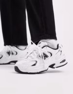 NEW BALANCE 530 WHITE/BLACK
