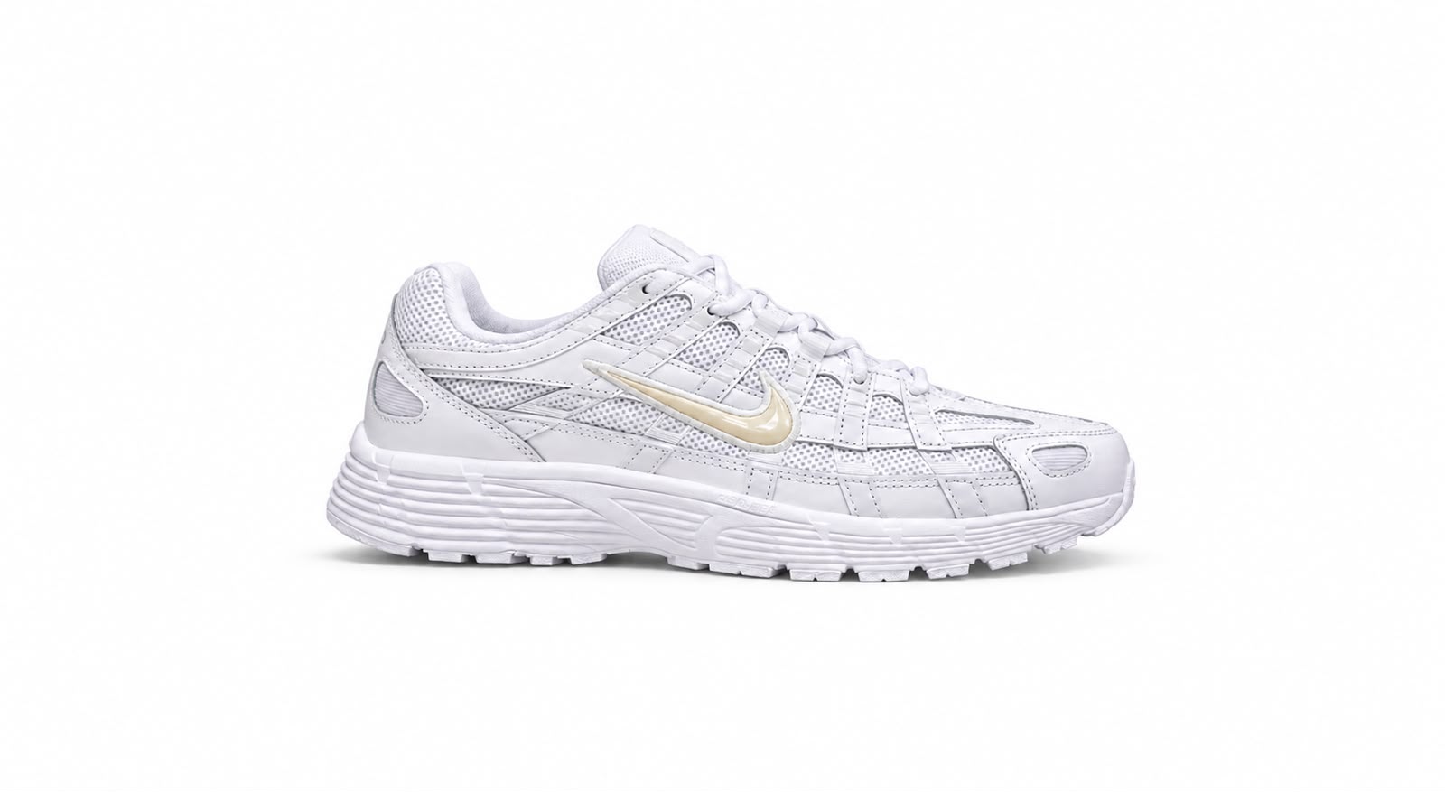hu Nike p-6000 Full white - Image 1